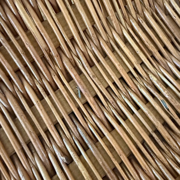 Vintage Made in Madeira Portugal Wicker gathering or Log Basket - Picture 6 of 14